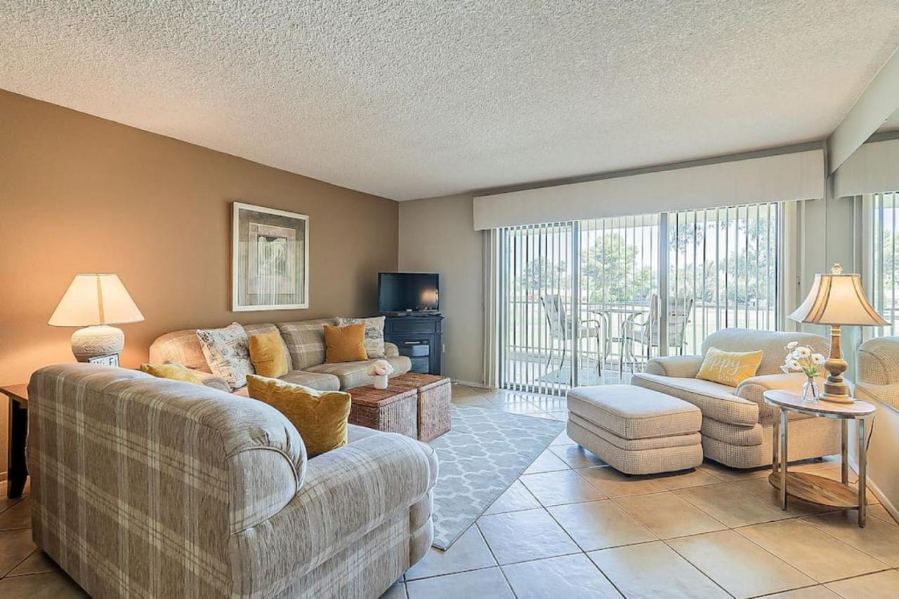 Cozy 2 Bedroom Condo With Golf Course Views Mesa Esterno foto