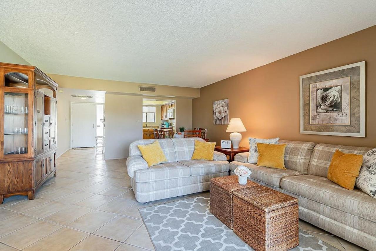Cozy 2 Bedroom Condo With Golf Course Views Mesa Esterno foto