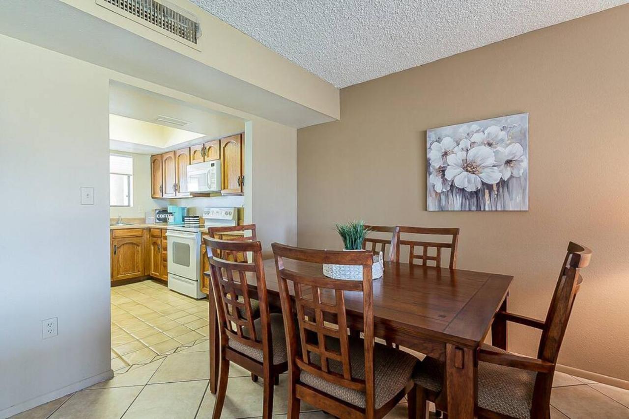 Cozy 2 Bedroom Condo With Golf Course Views Mesa Esterno foto