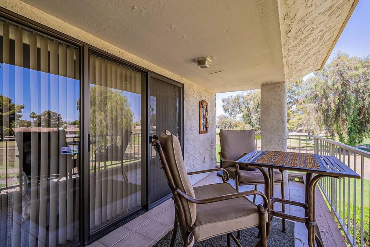 Cozy 2 Bedroom Condo With Golf Course Views Mesa Esterno foto