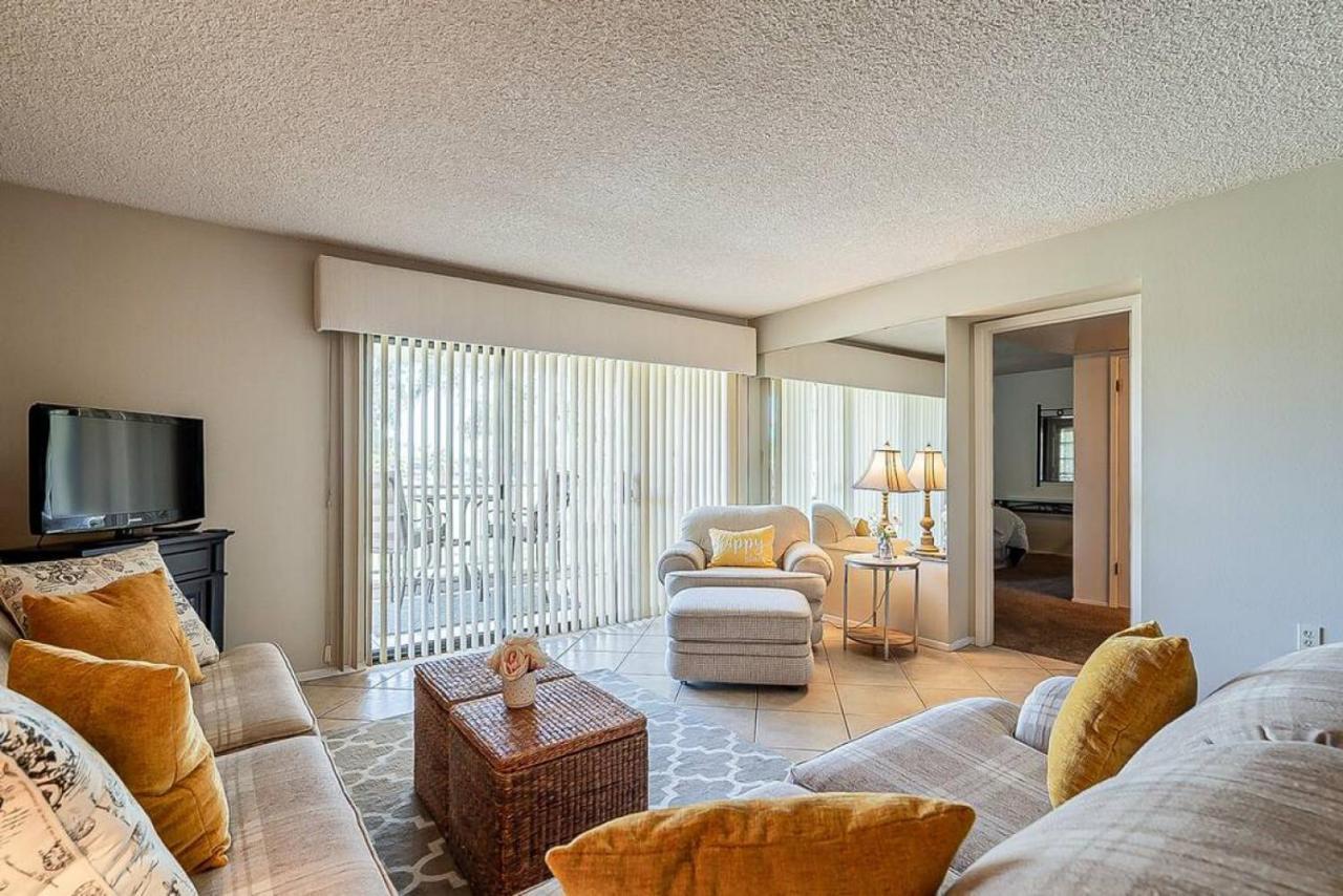 Cozy 2 Bedroom Condo With Golf Course Views Mesa Esterno foto