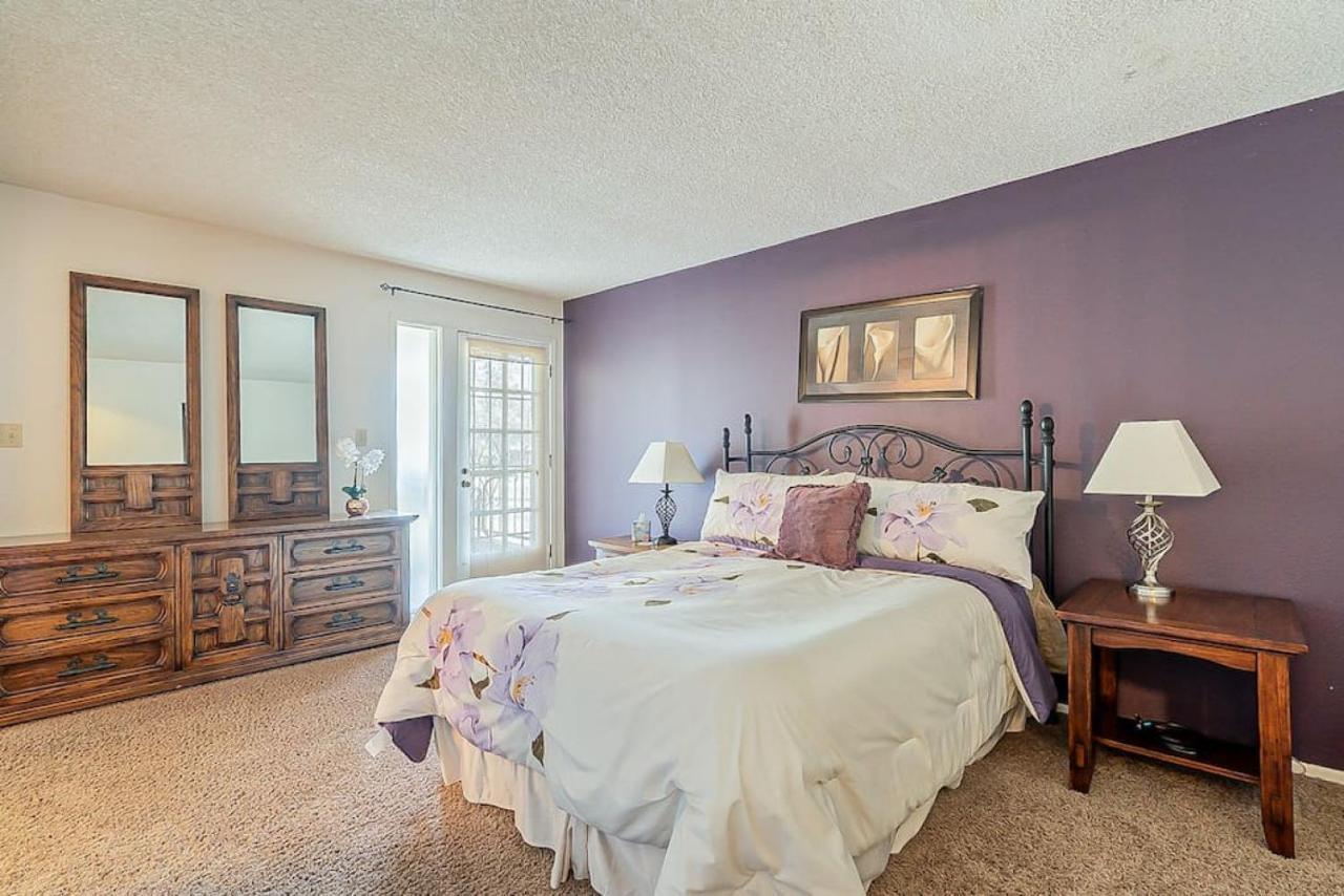 Cozy 2 Bedroom Condo With Golf Course Views Mesa Esterno foto