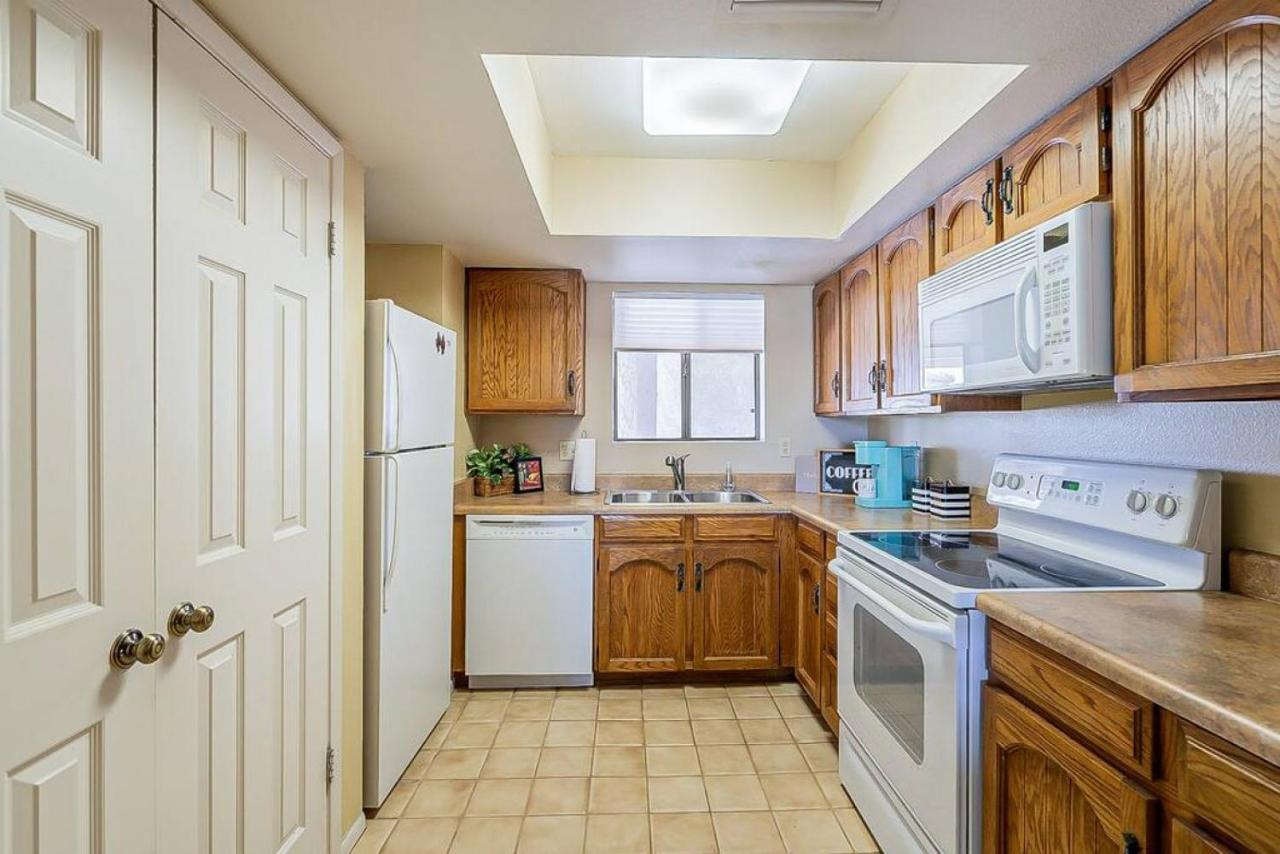Cozy 2 Bedroom Condo With Golf Course Views Mesa Esterno foto