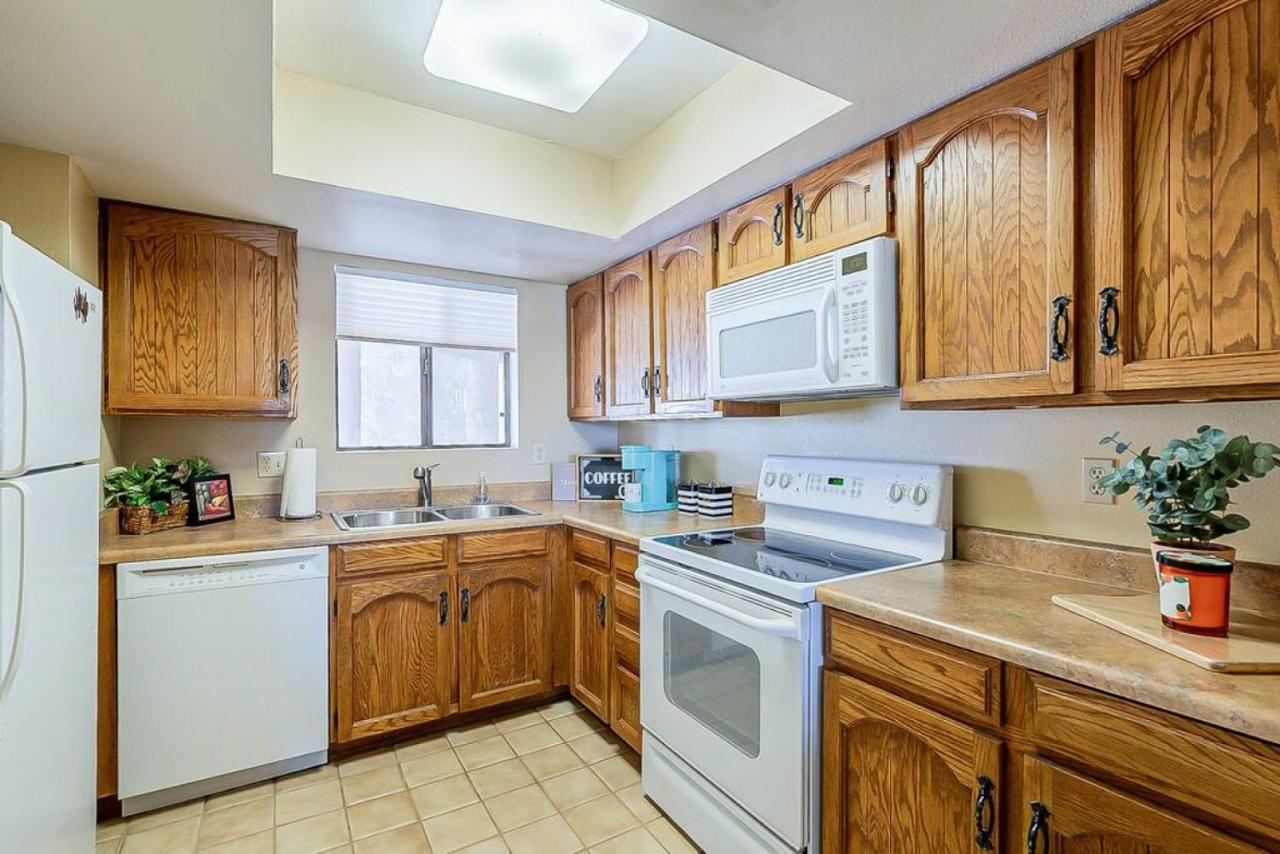 Cozy 2 Bedroom Condo With Golf Course Views Mesa Esterno foto
